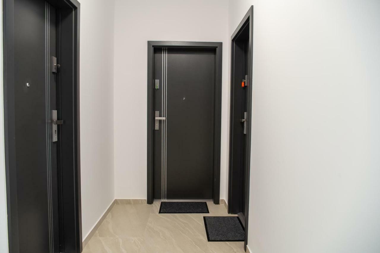 Apartments Steel Residence- Tesla Drive Experience Timişoara Eksteriør billede
